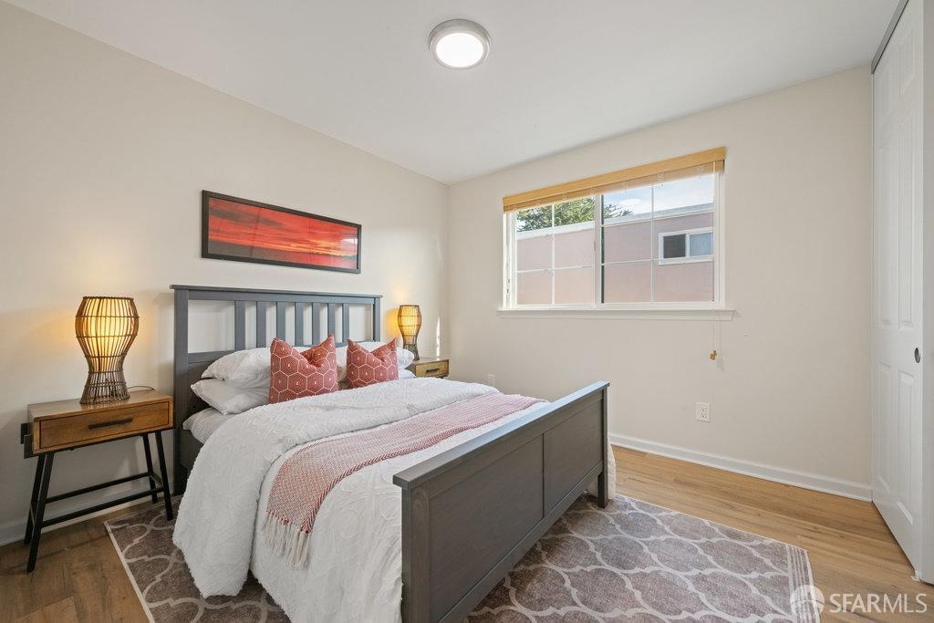 Detail Gallery Image 15 of 34 For 227 Gateway Dr, Pacifica,  CA 94044 - 4 Beds | 3 Baths