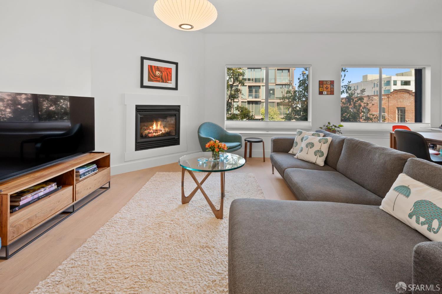 Detail Gallery Image 15 of 68 For 638 19th St #15,  San Francisco,  CA 94107 - 3 Beds | 2/1 Baths