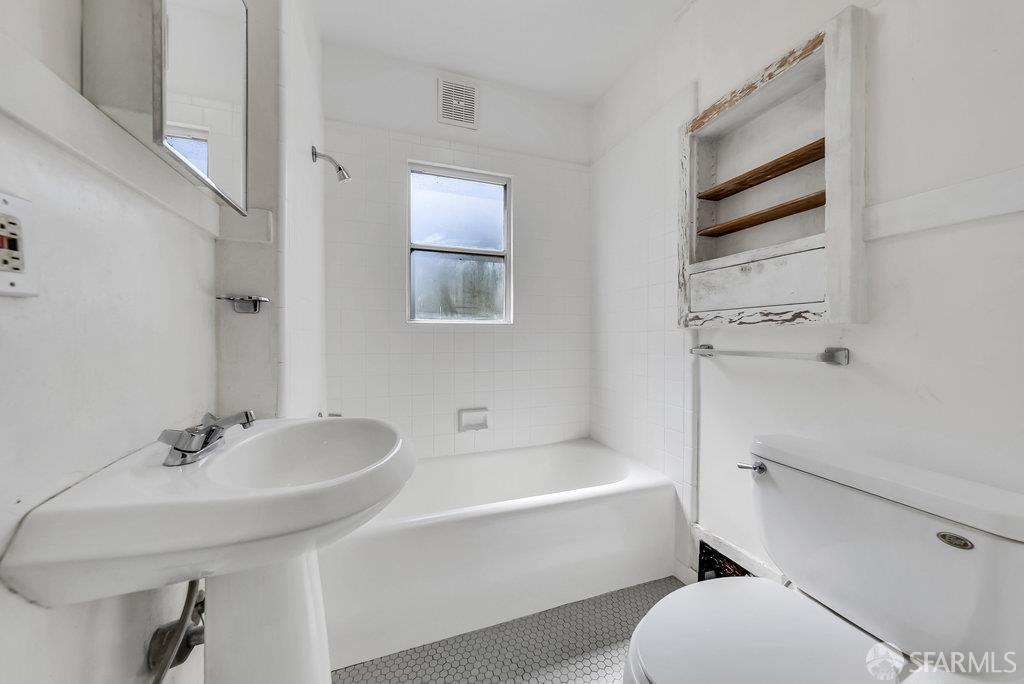 Detail Gallery Image 15 of 57 For 4011 Brighton Ave, Oakland,  CA 94602 - – Beds | – Baths