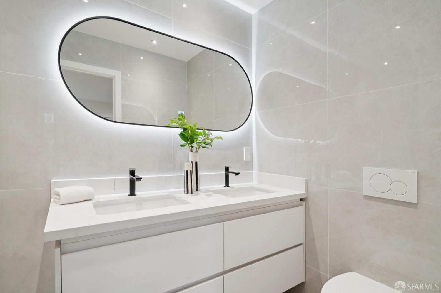 Detail Gallery Image 72 of 93 For 567 45th Ave, San Francisco,  CA 94121 - 4 Beds | 4/1 Baths