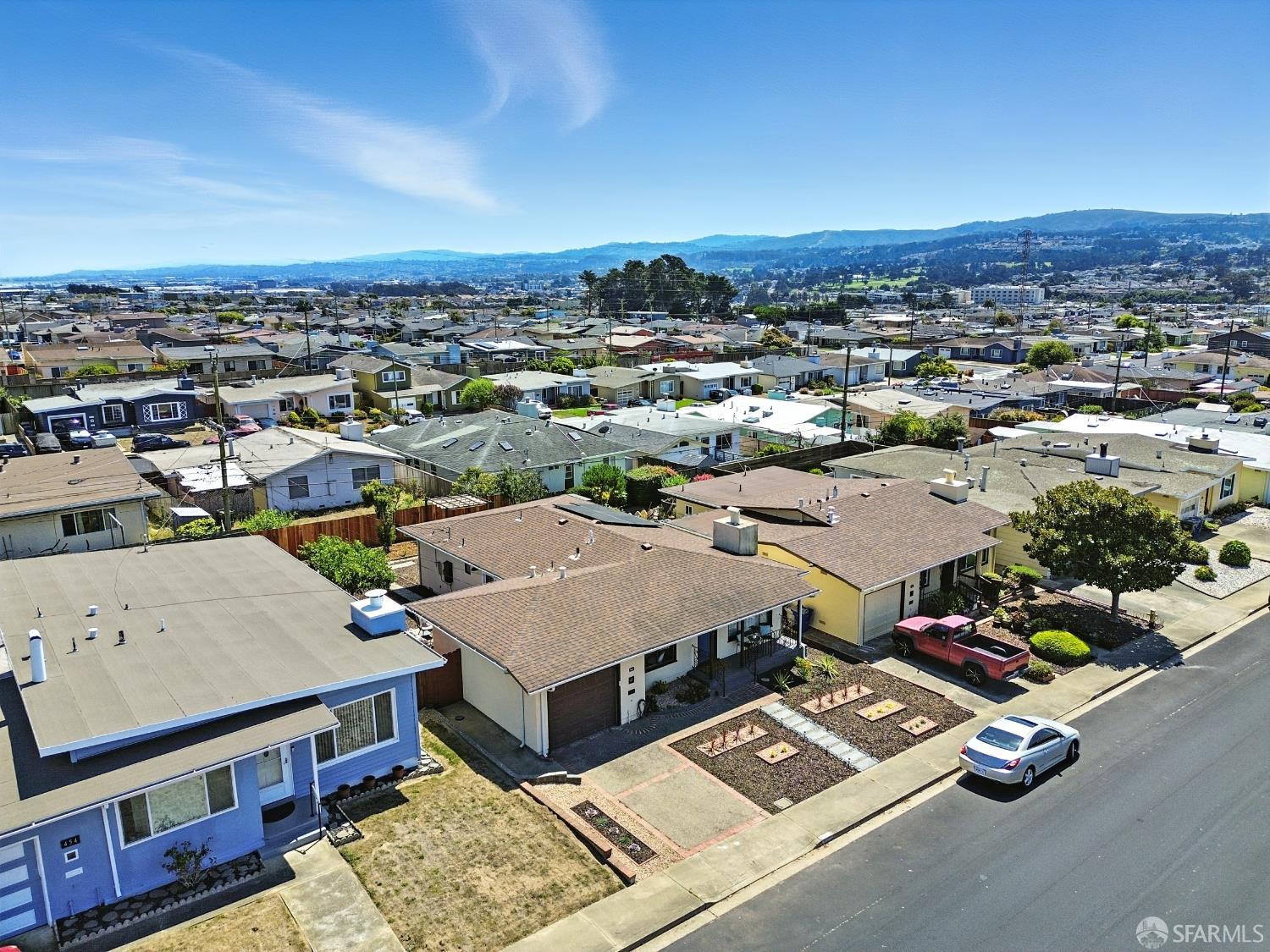 Detail Gallery Image 31 of 38 For 448 Evergreen Dr, South San Francisco,  CA 94080 - 4 Beds | 2 Baths
