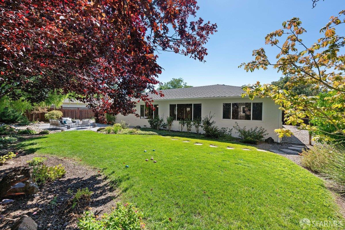 Detail Gallery Image 50 of 58 For 714 Wimbledon Rd, Walnut Creek,  CA 94598 - 5 Beds | 2/1 Baths
