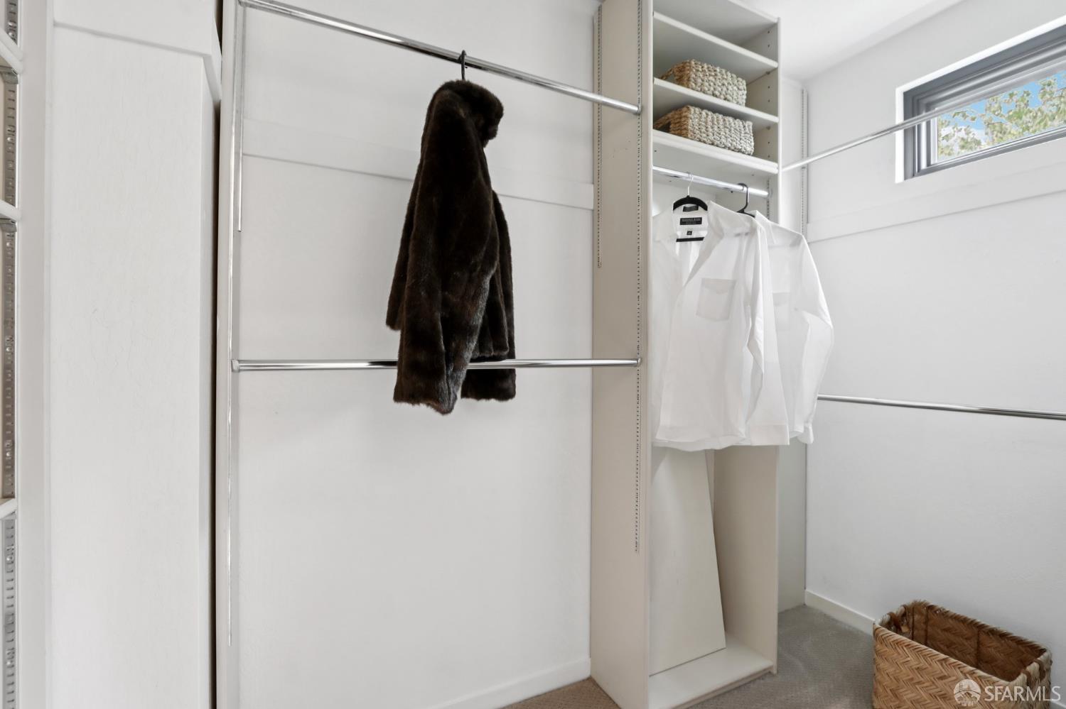 Detail Gallery Image 31 of 47 For 733 Fairfield Rd #8,  Burlingame,  CA 94010 - 2 Beds | 2/1 Baths