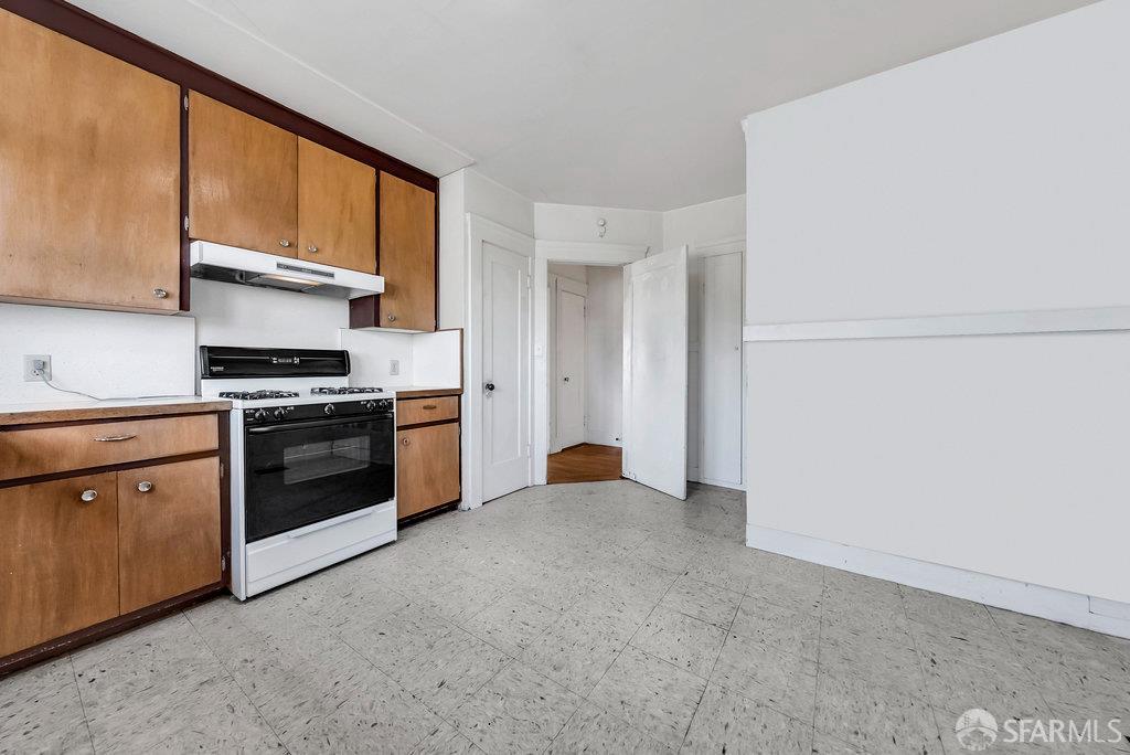 Detail Gallery Image 13 of 57 For 4011 Brighton Ave, Oakland,  CA 94602 - – Beds | – Baths