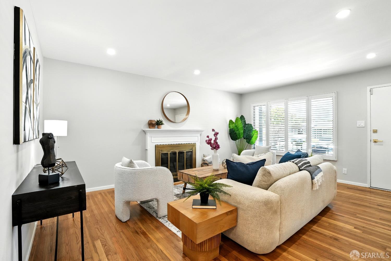 Detail Gallery Image 8 of 38 For 448 Evergreen Dr, South San Francisco,  CA 94080 - 4 Beds | 2 Baths