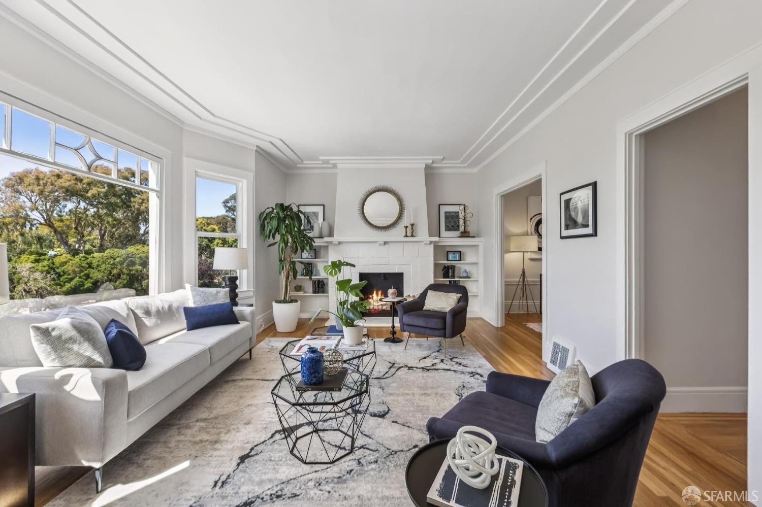 Photo #3: 425012612 Listing 