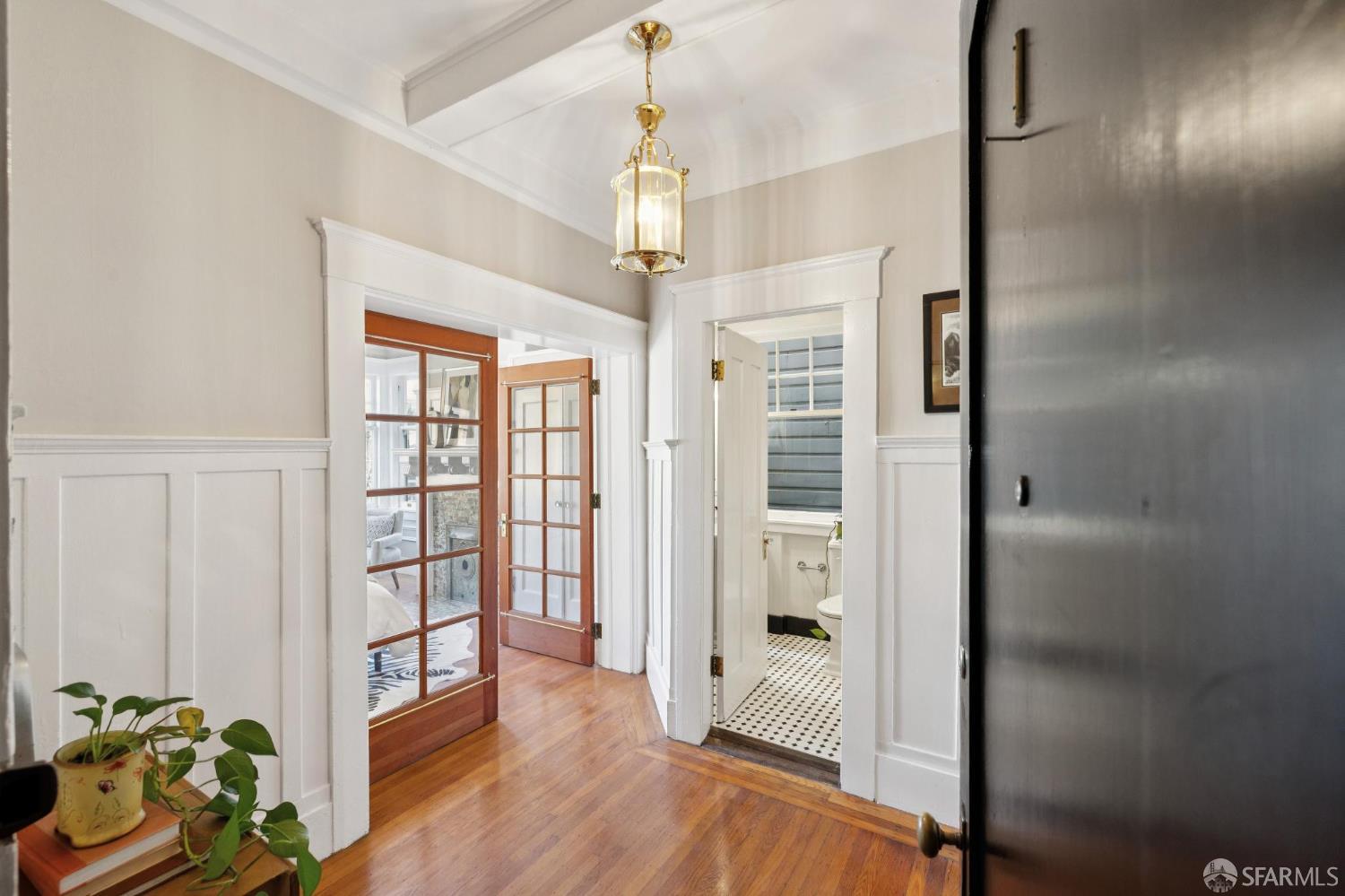 Photo #2: 425073136 Listing 