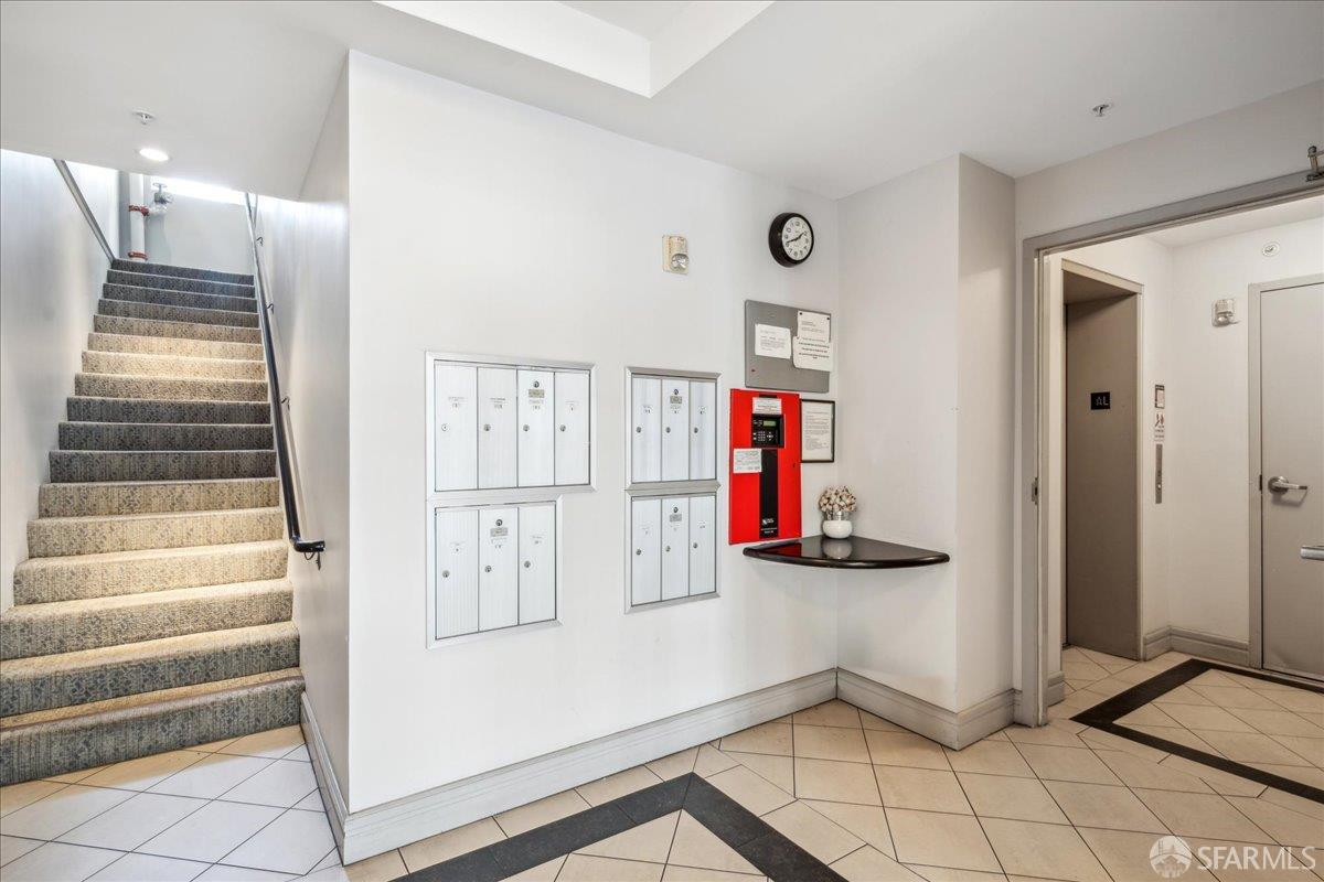 Detail Gallery Image 29 of 34 For 545 Leavenworth St #11,  San Francisco,  CA 94109 - 1 Beds | 2 Baths