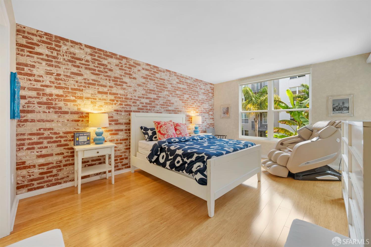 Detail Gallery Image 22 of 53 For 5800 3rd St #1121,  San Francisco,  CA 94124 - 3 Beds | 3 Baths