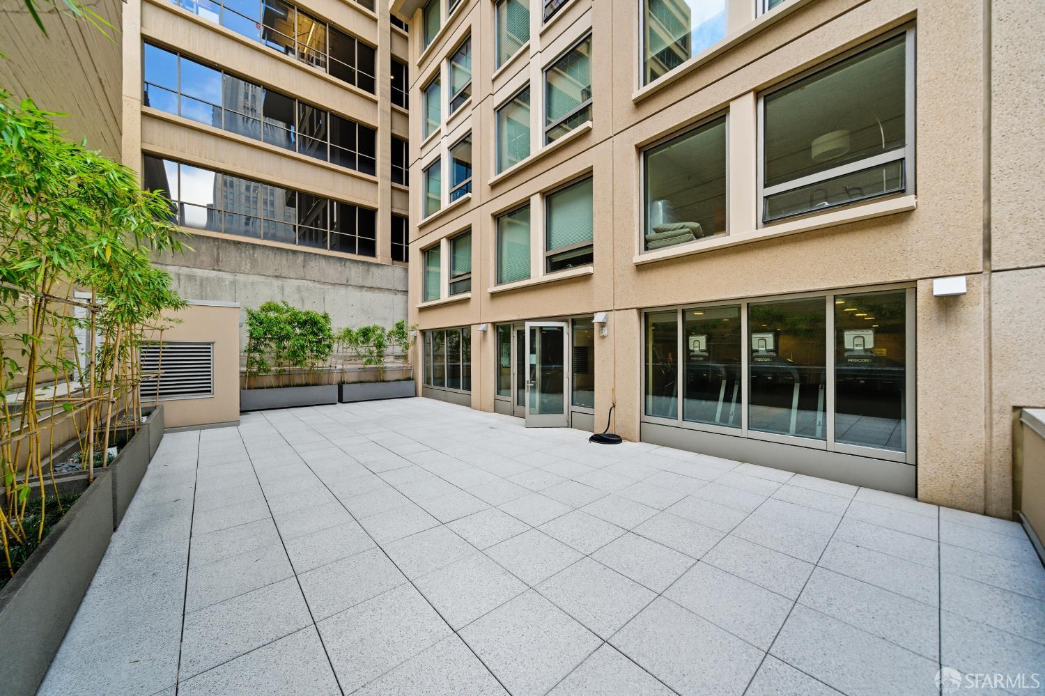 Photo #26: 425072472 Listing: Photo #26