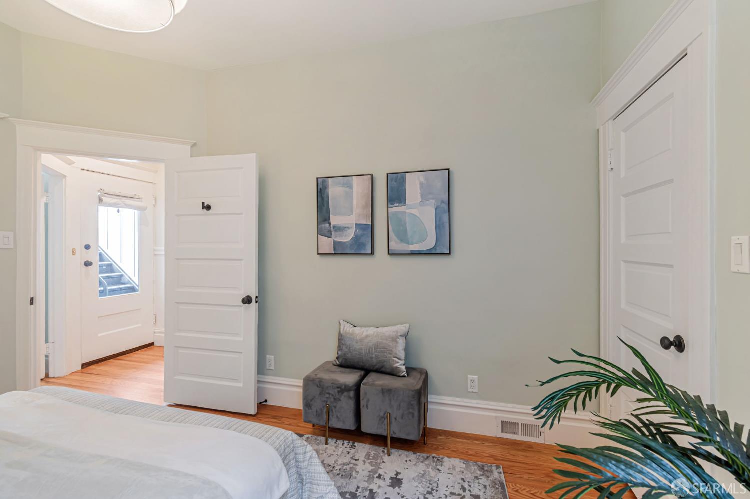 Photo #7: 425070492 Listing: Photo #7