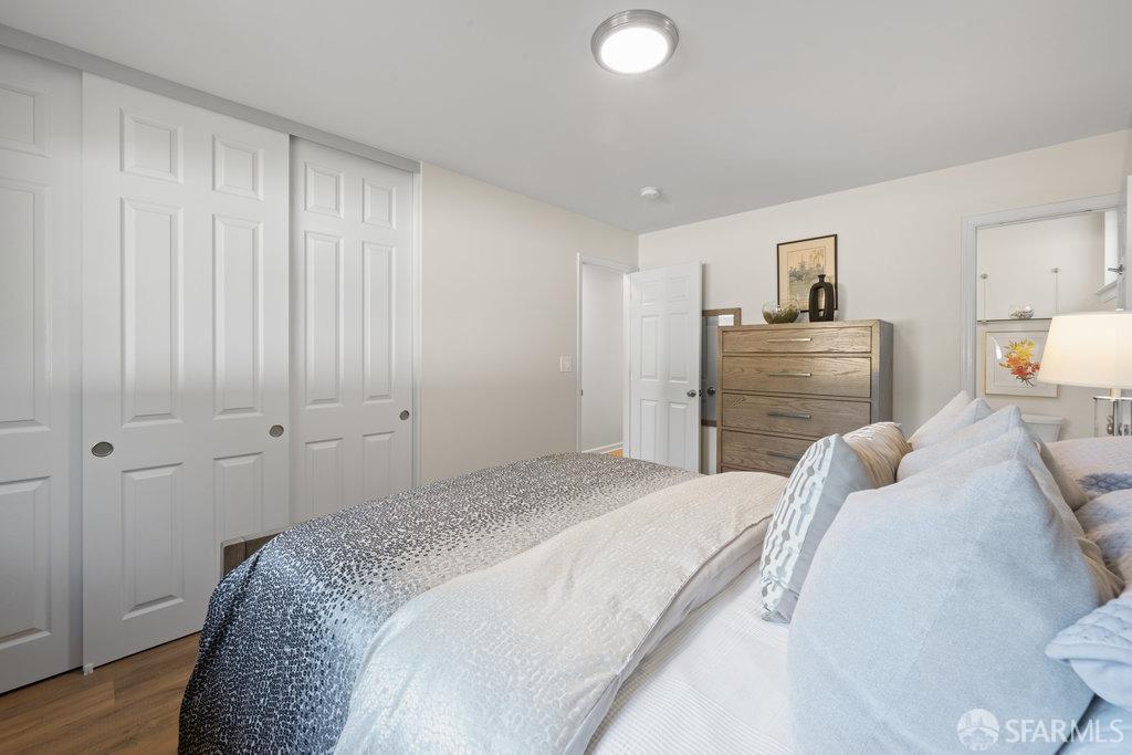 Detail Gallery Image 13 of 34 For 227 Gateway Dr, Pacifica,  CA 94044 - 4 Beds | 3 Baths