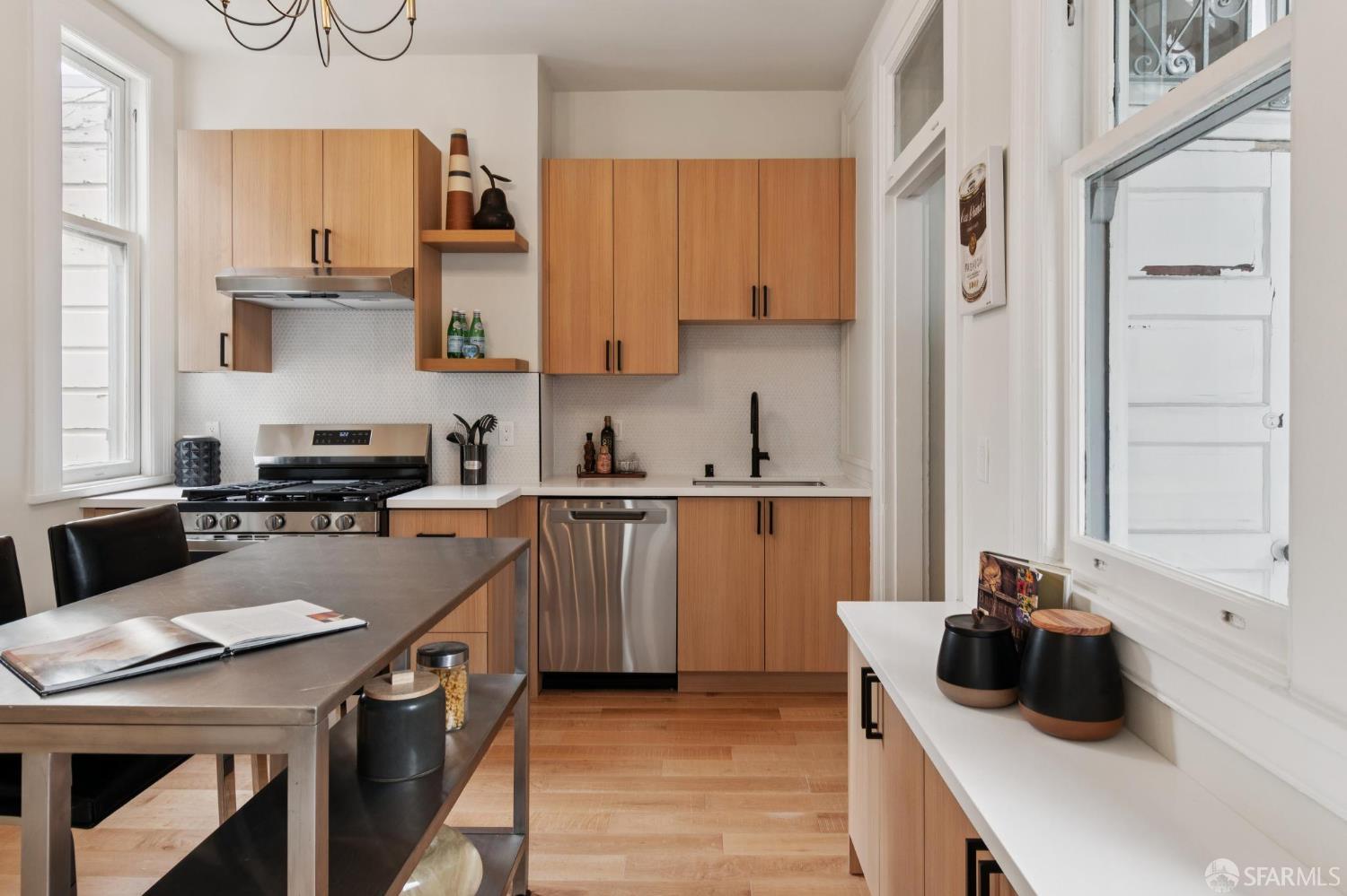 Detail Gallery Image 87 of 98 For 1136 Mason St, San Francisco,  CA 94108 - – Beds | – Baths