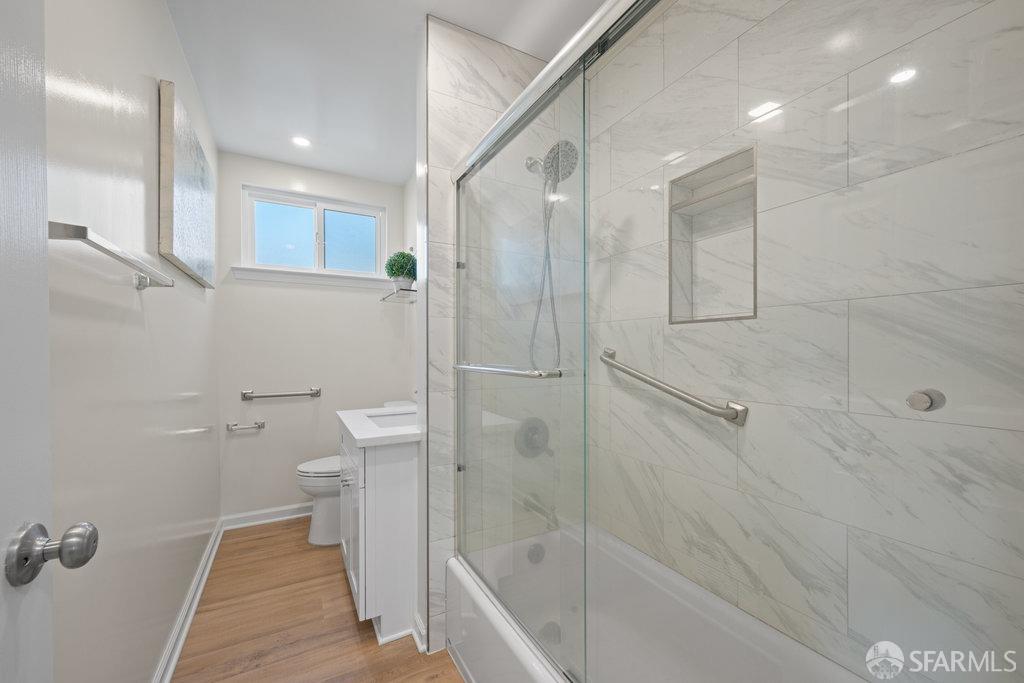 Detail Gallery Image 20 of 34 For 227 Gateway Dr, Pacifica,  CA 94044 - 4 Beds | 3 Baths