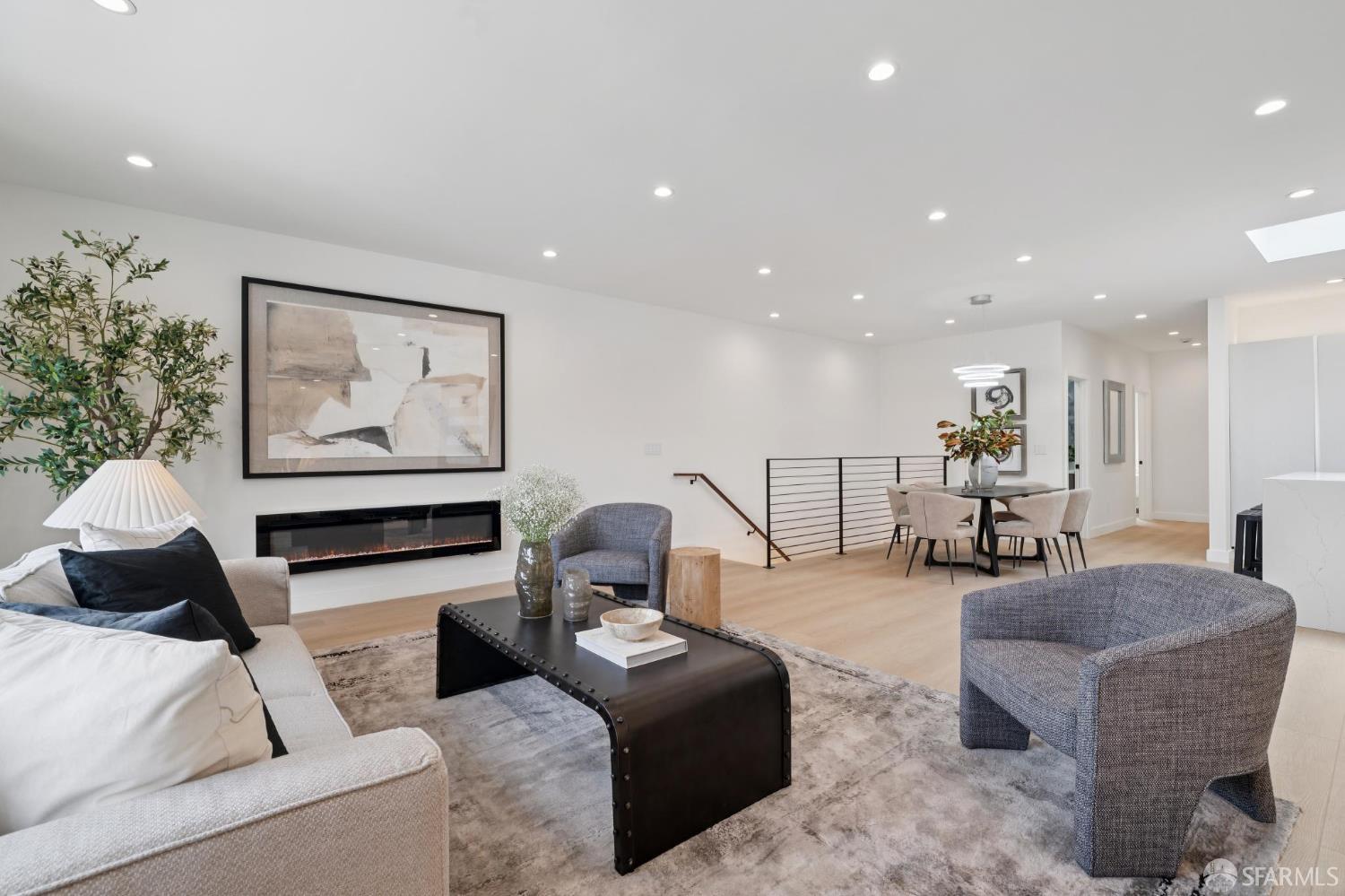 Detail Gallery Image 24 of 93 For 567 45th Ave, San Francisco,  CA 94121 - 4 Beds | 4/1 Baths