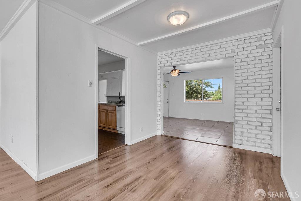 Detail Gallery Image 10 of 51 For 96 Alvarado Ave, Pittsburg,  CA 94565 - 4 Beds | 2 Baths