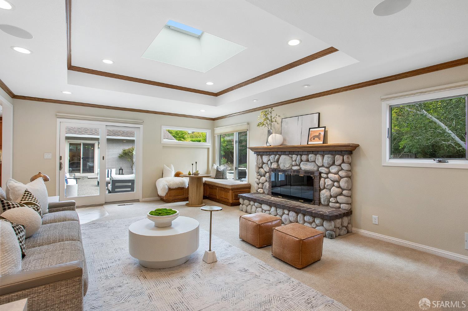 Detail Gallery Image 18 of 50 For 221 Likely Dr, Alamo,  CA 94507 - 4 Beds | 3 Baths