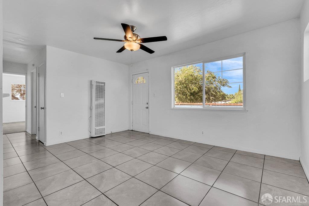 Detail Gallery Image 15 of 51 For 96 Alvarado Ave, Pittsburg,  CA 94565 - 4 Beds | 2 Baths