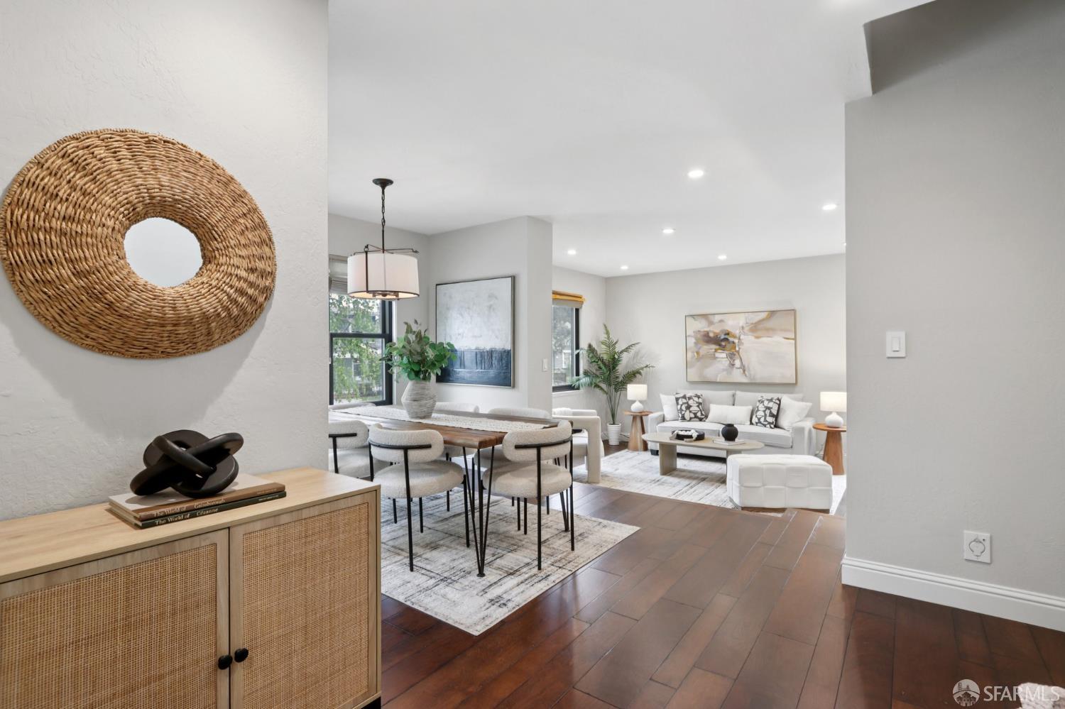 Detail Gallery Image 12 of 47 For 733 Fairfield Rd #8,  Burlingame,  CA 94010 - 2 Beds | 2/1 Baths