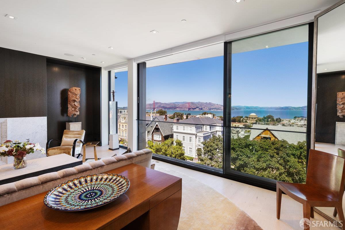 Detail Gallery Image 5 of 61 For 2833 Vallejo St, San Francisco,  CA 94123 - 5 Beds | 6/1 Baths