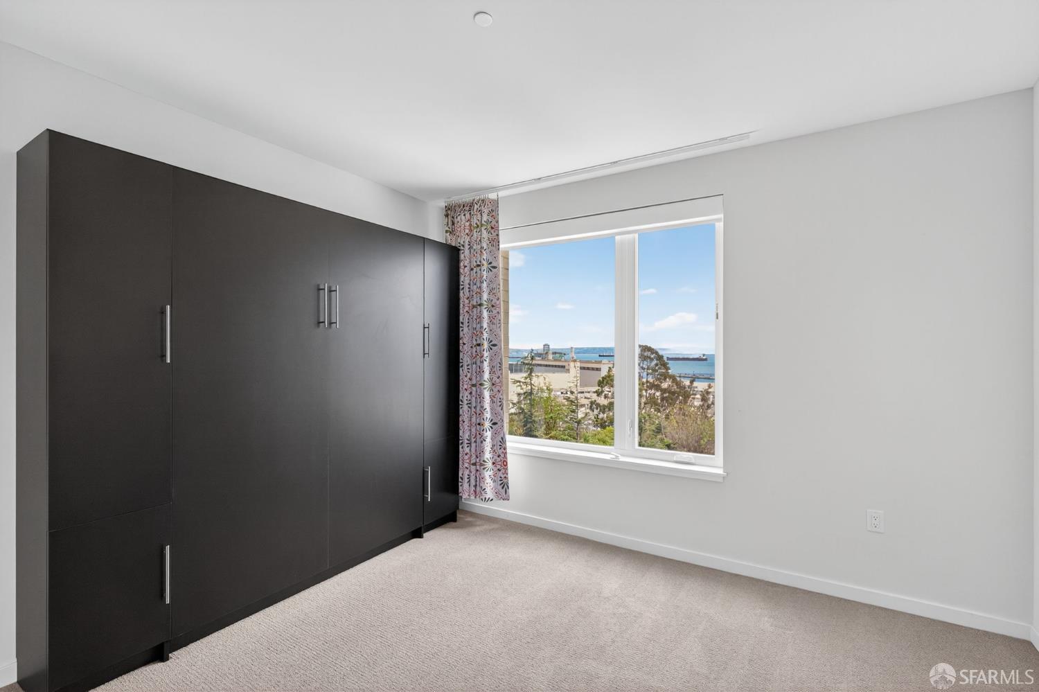 Detail Gallery Image 14 of 32 For 52 Innes Ct #309,  San Francisco,  CA 94124 - 2 Beds | 2 Baths