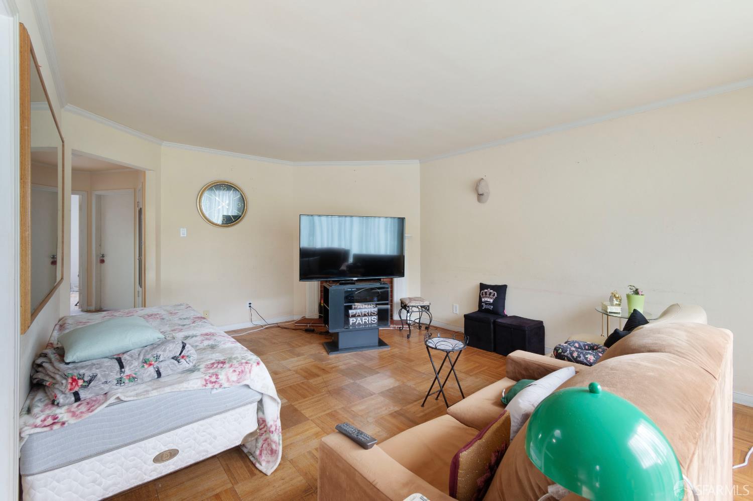 Detail Gallery Image 7 of 29 For 1636 Bacon St, San Francisco,  CA 94134 - 2 Beds | 1 Baths