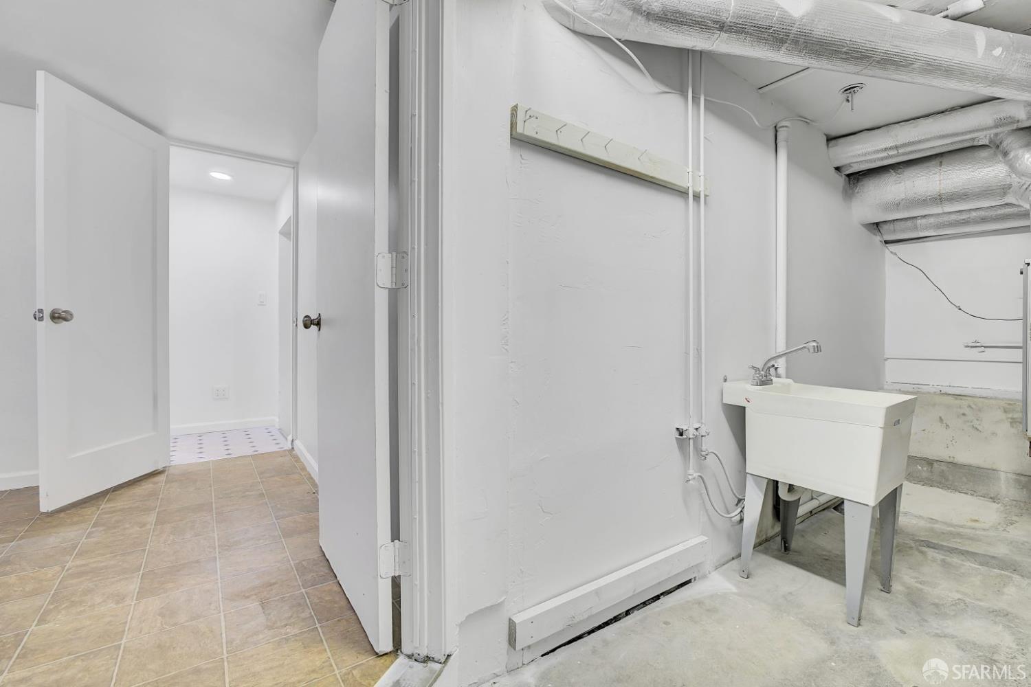 Detail Gallery Image 40 of 46 For 1298 Revere Ave, San Francisco,  CA 94124 - 3 Beds | 1 Baths