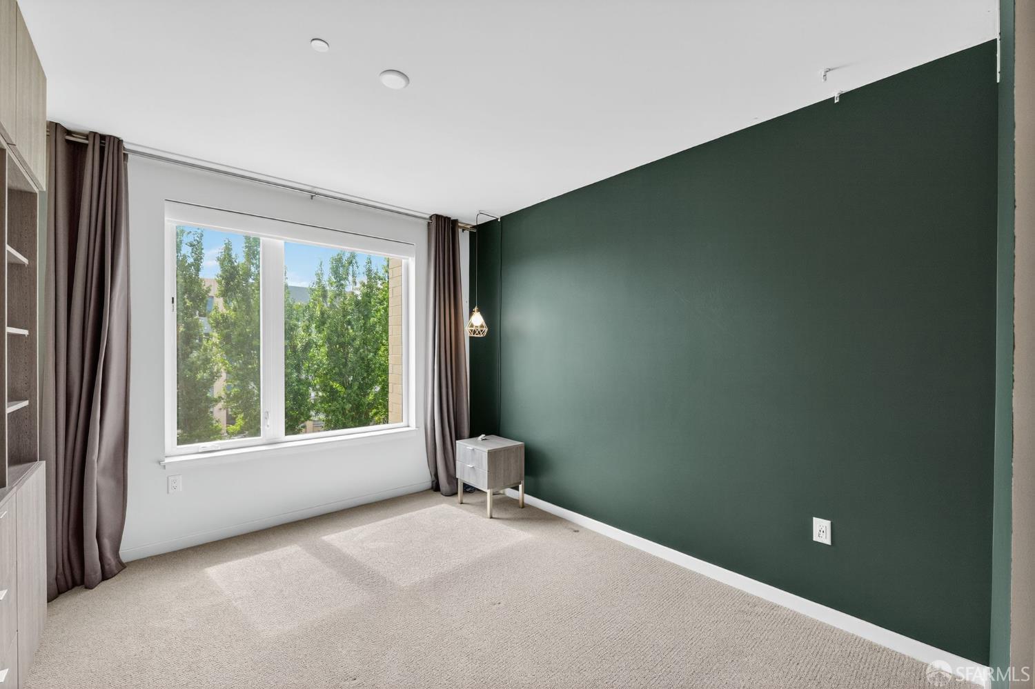 Detail Gallery Image 10 of 32 For 52 Innes Ct #309,  San Francisco,  CA 94124 - 2 Beds | 2 Baths