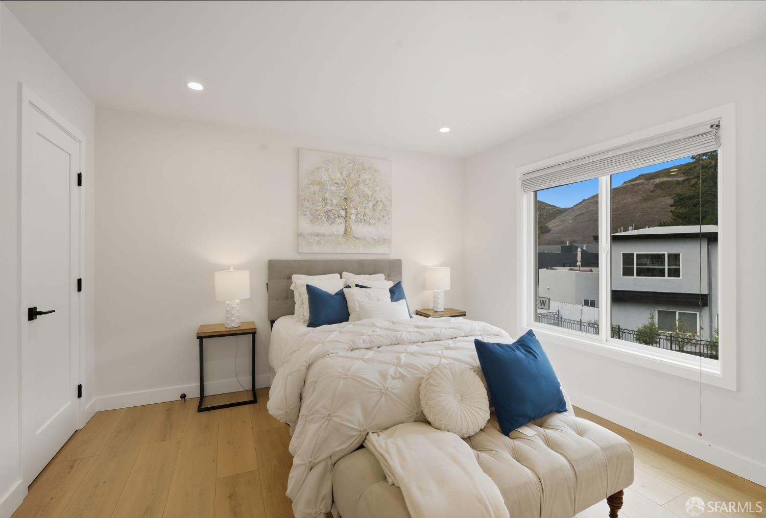 Detail Gallery Image 22 of 78 For 81 Skyview Way, San Francisco,  CA 94131 - 4 Beds | 2/1 Baths
