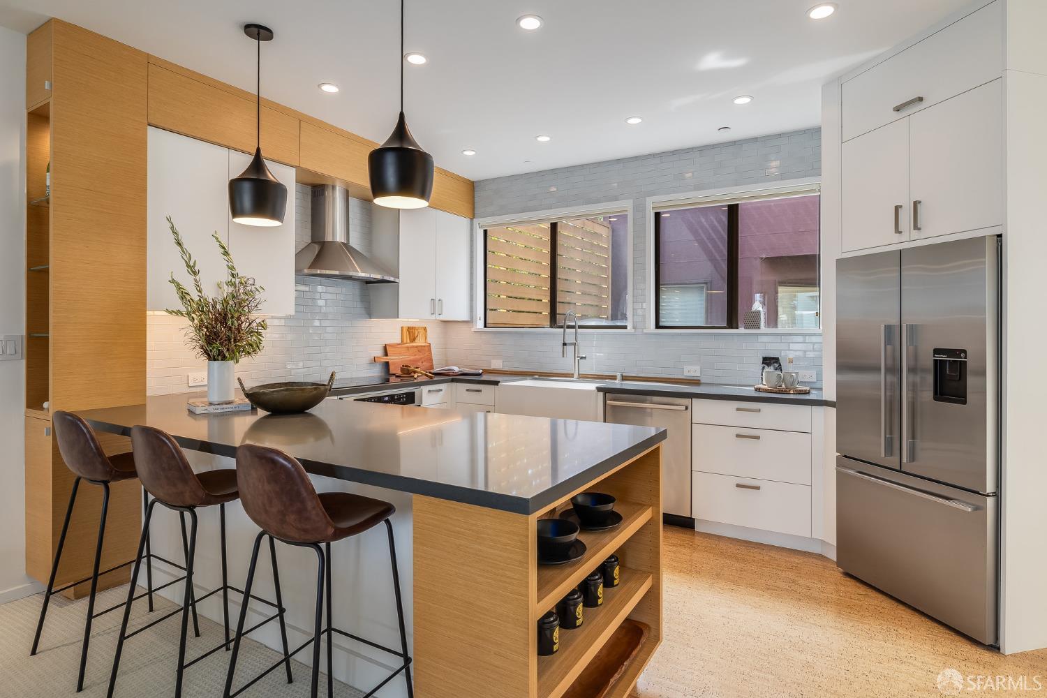 Detail Gallery Image 22 of 66 For 370 Church St #G,  San Francisco,  CA 94114 - 2 Beds | 2 Baths