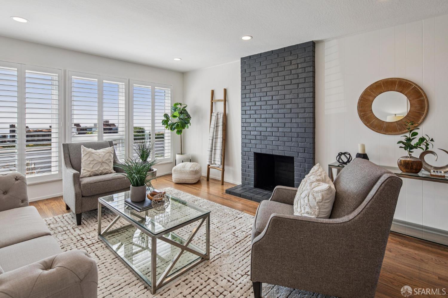 Detail Gallery Image 11 of 44 For 269 Beachview Ave, Pacifica,  CA 94044 - 3 Beds | 1 Baths