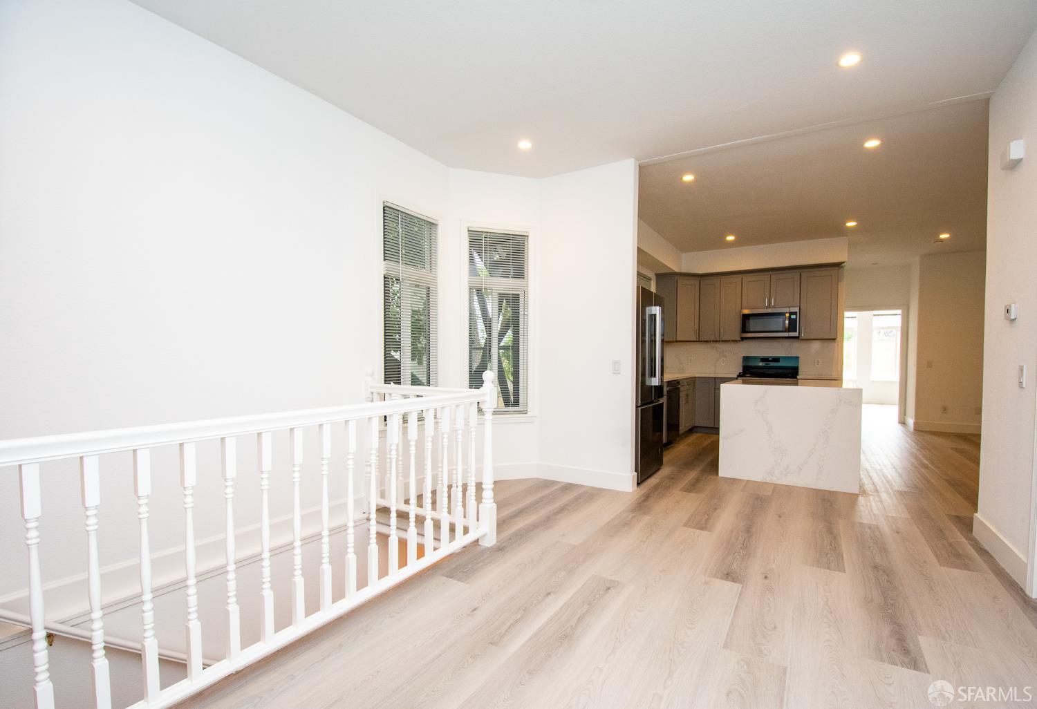 Detail Gallery Image 5 of 22 For 2825 Golden Gate Ave, San Francisco,  CA 94118 - 5 Beds | 4 Baths