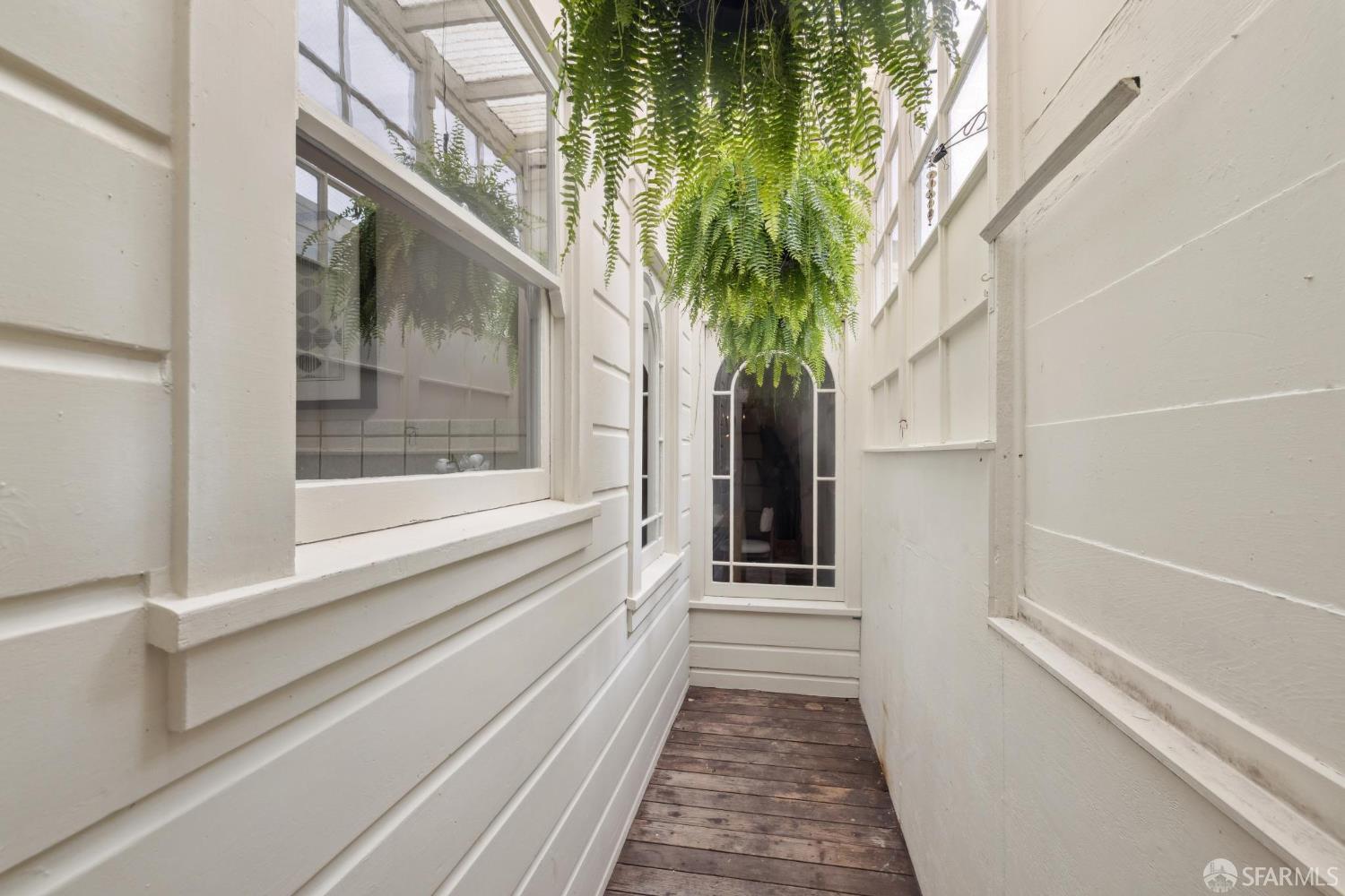 Detail Gallery Image 20 of 47 For 2431 31st Ave, San Francisco,  CA 94116 - 2 Beds | 1 Baths