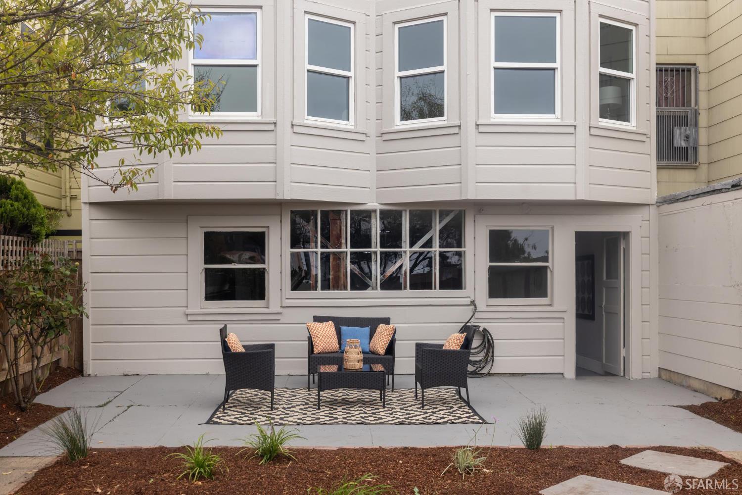 Detail Gallery Image 40 of 47 For 2431 31st Ave, San Francisco,  CA 94116 - 2 Beds | 1 Baths