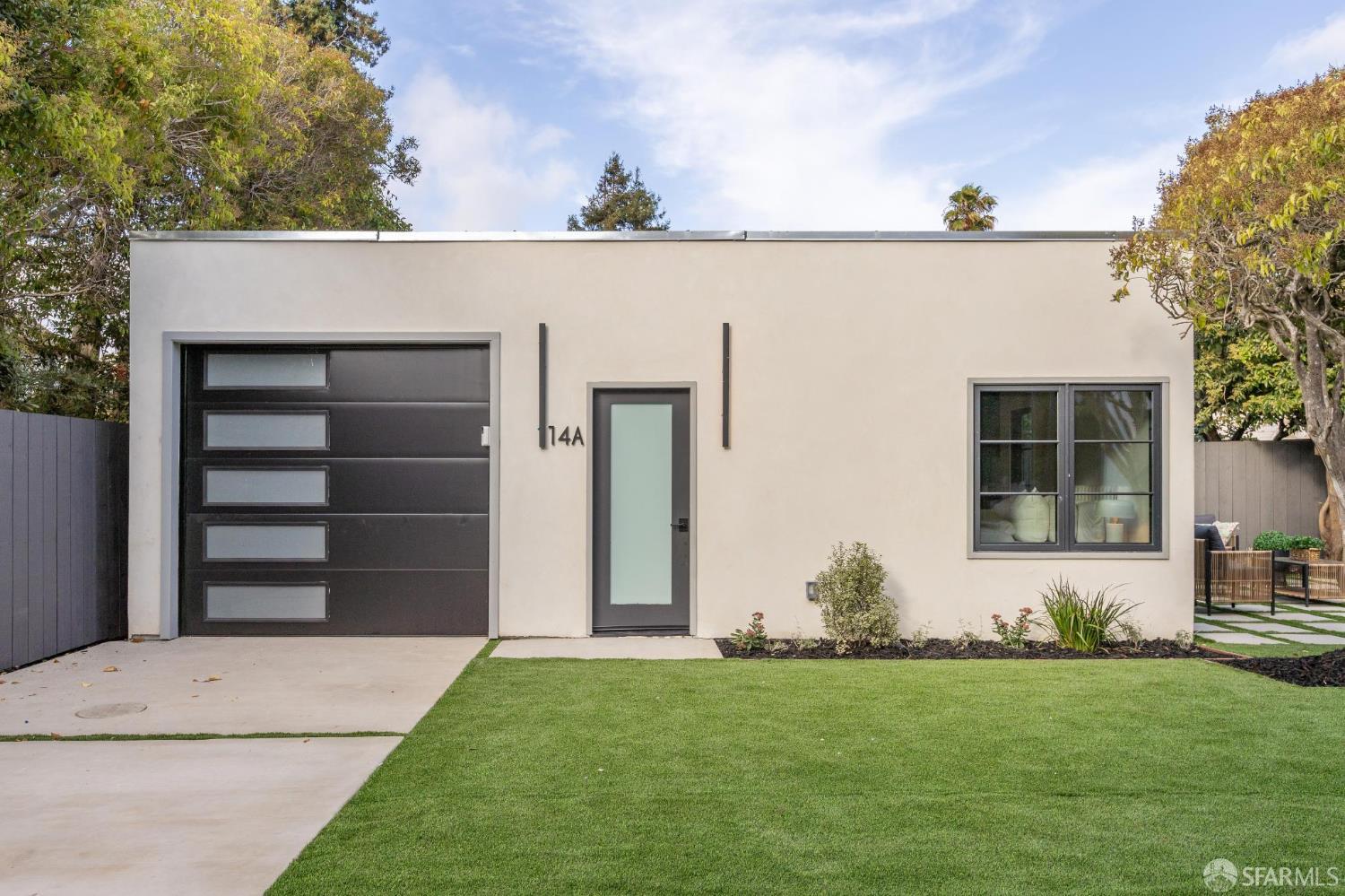 Detail Gallery Image 40 of 43 For 14 Channing Rd, Burlingame,  CA 94010 - 4 Beds | 4/1 Baths