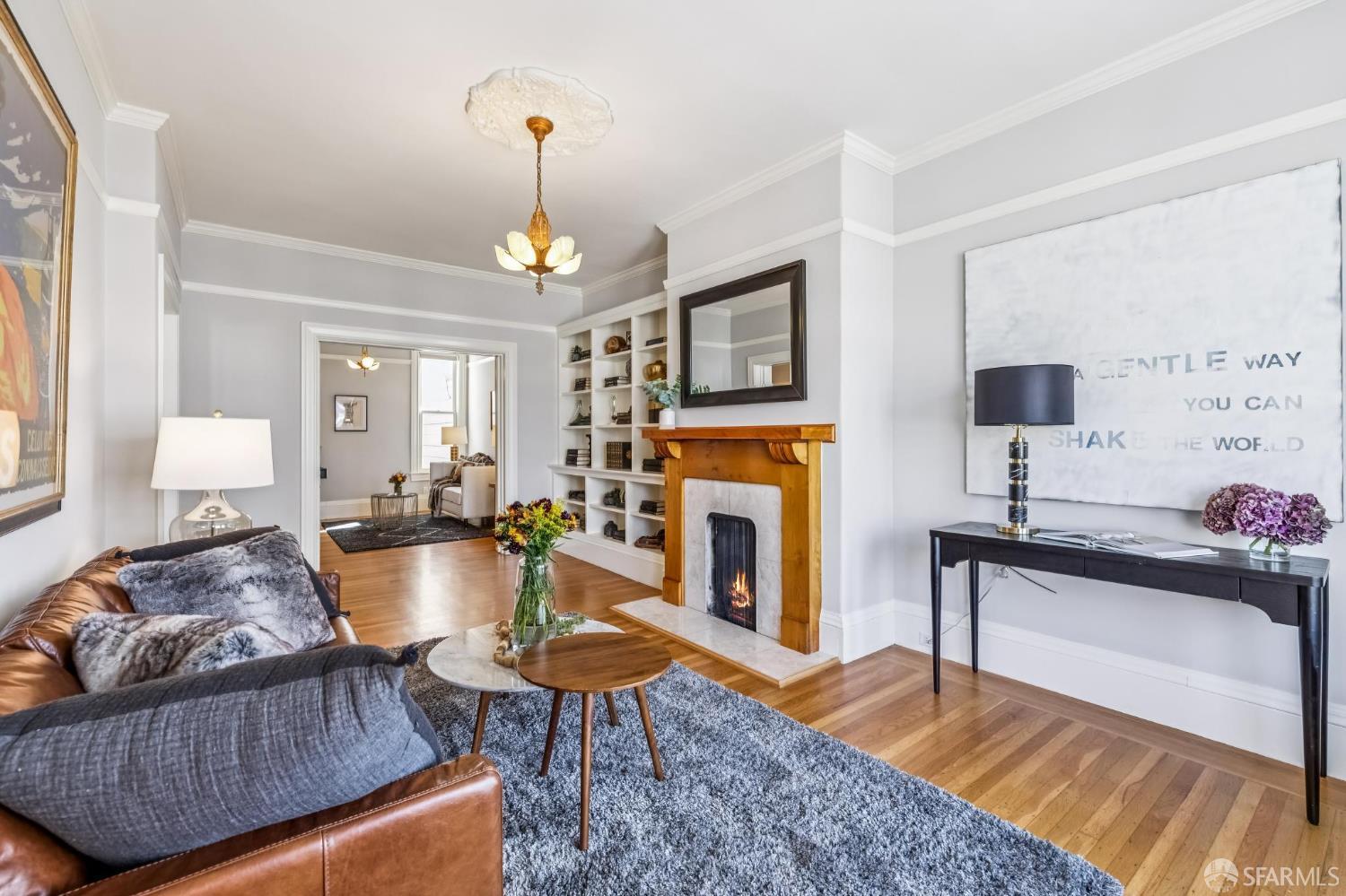 Photo #5: 425073411 Listing 