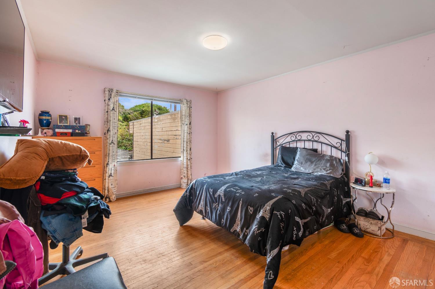 Detail Gallery Image 10 of 29 For 1636 Bacon St, San Francisco,  CA 94134 - 2 Beds | 1 Baths