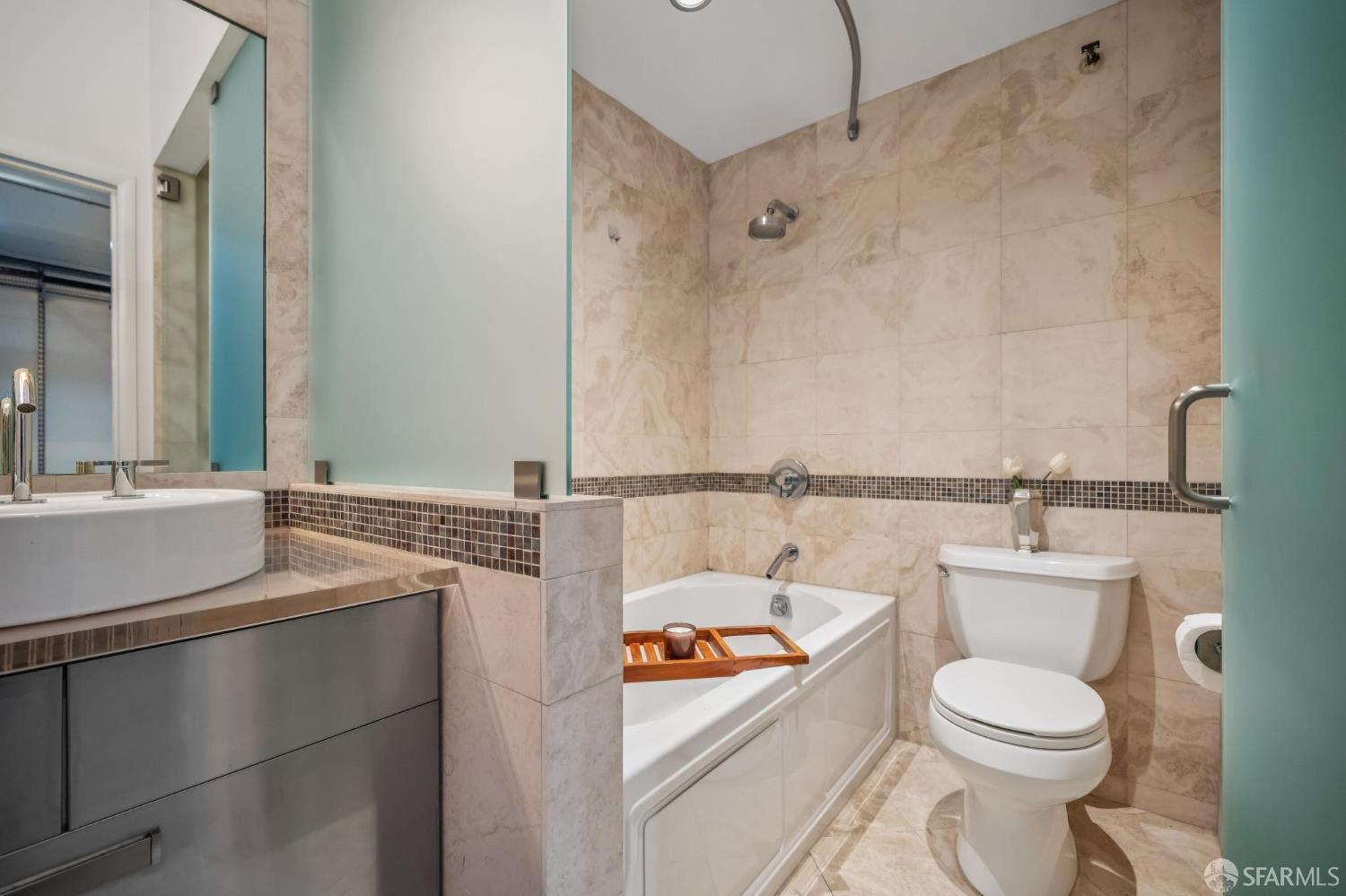Detail Gallery Image 18 of 26 For 1960 Hayes St #7,  San Francisco,  CA 94117 - 1 Beds | 1/1 Baths