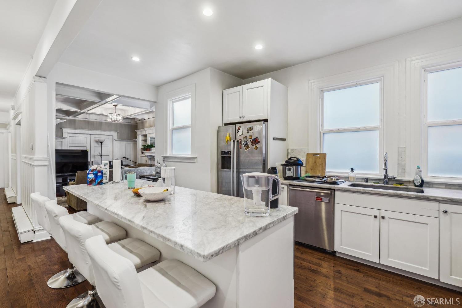 Detail Gallery Image 32 of 51 For 817 Oak St, San Francisco,  CA 94117 - – Beds | – Baths