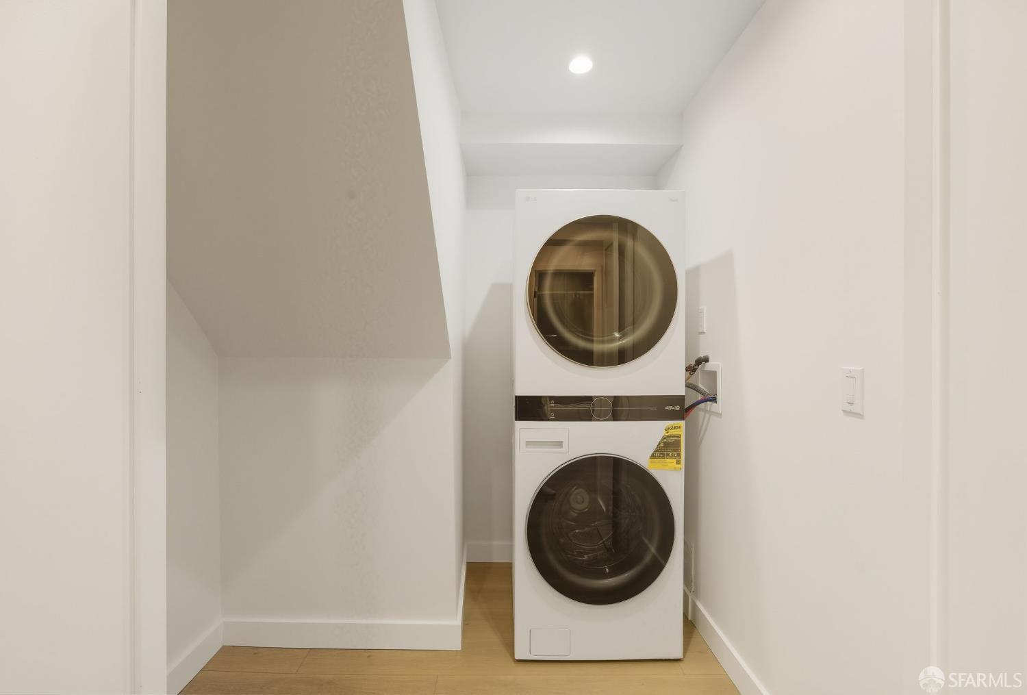 Detail Gallery Image 30 of 78 For 81 Skyview Way, San Francisco,  CA 94131 - 4 Beds | 2/1 Baths