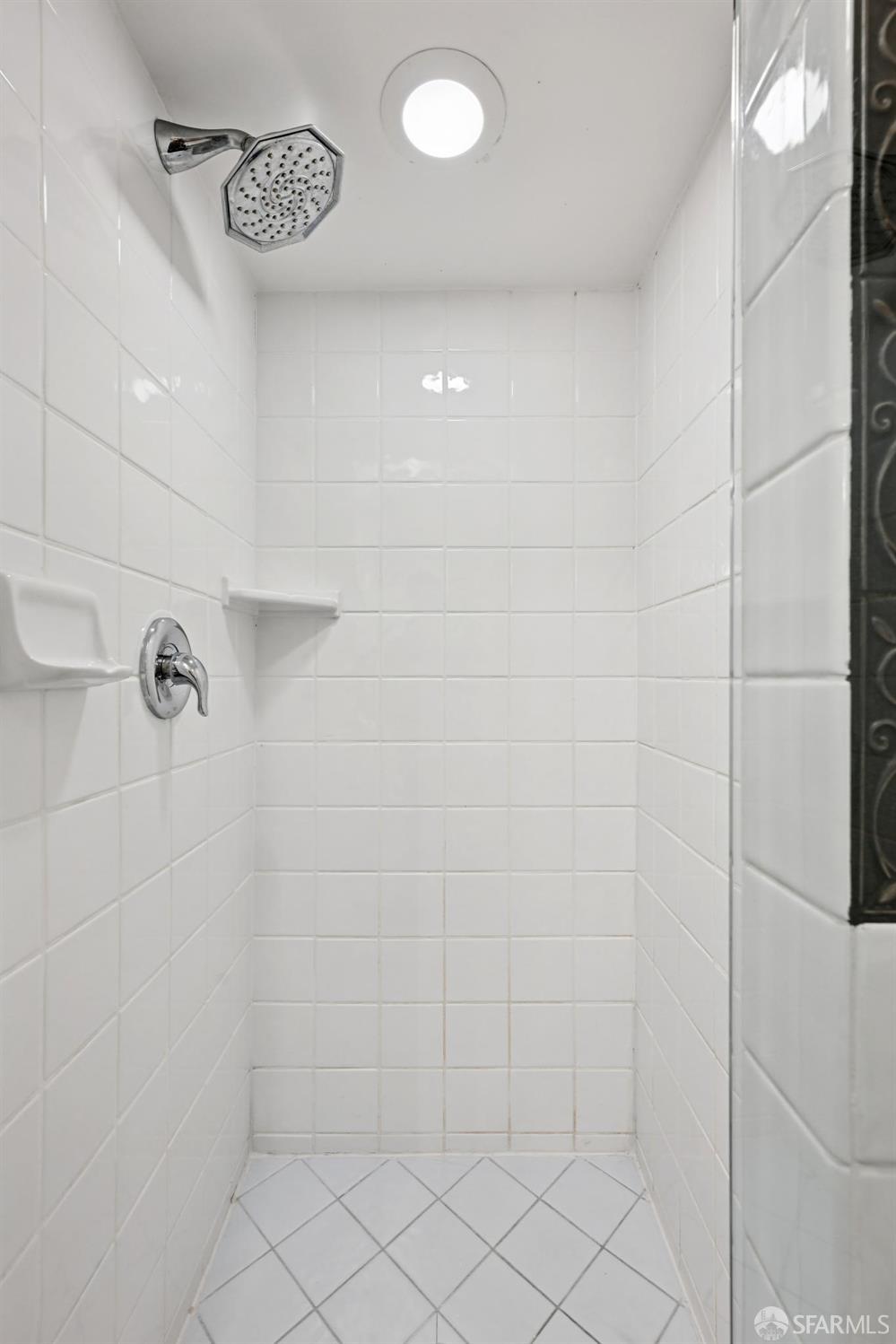 Photo #37: 425072058 Listing: Photo #37