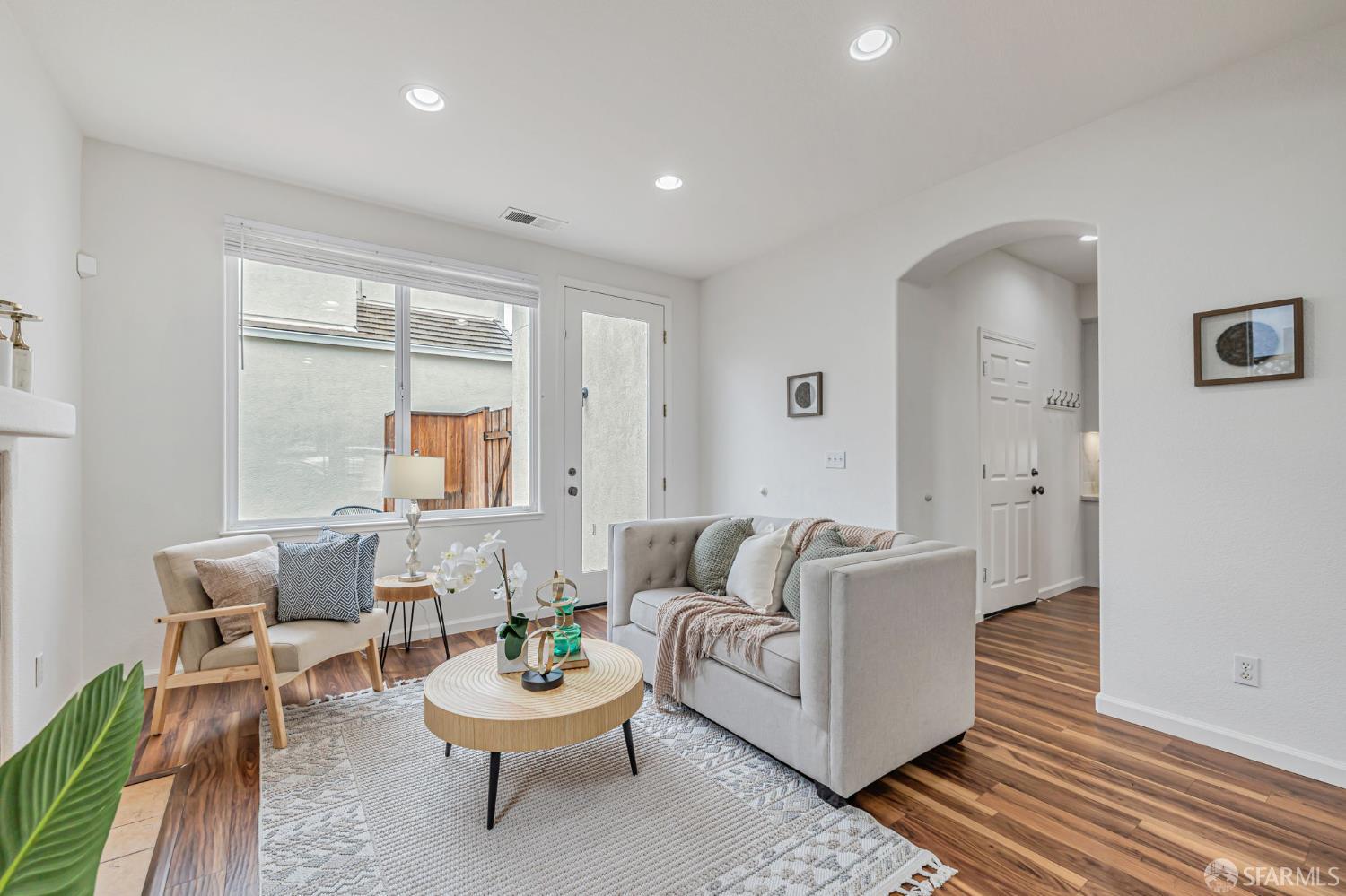 Detail Gallery Image 12 of 36 For 5220 Union Ave, San Jose,  CA 95124 - 4 Beds | 2/1 Baths