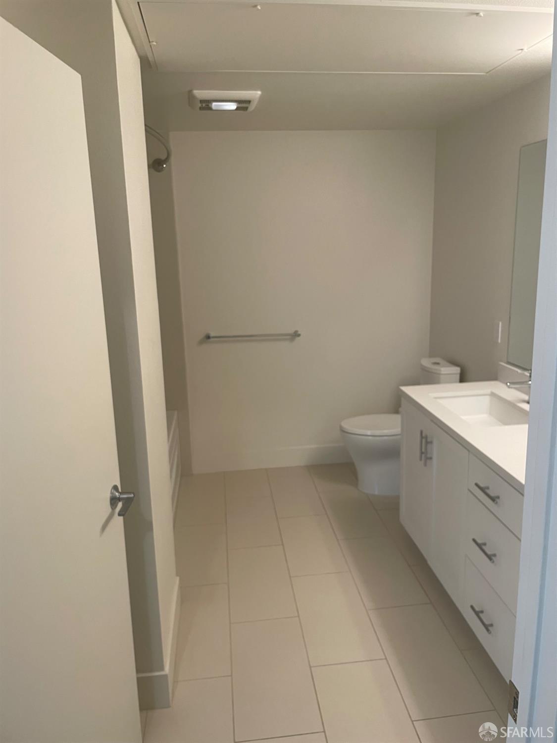 Detail Gallery Image 18 of 30 For 657 Walnut Ave #522,  San Carlos,  CA 94070 - 1 Beds | 1 Baths
