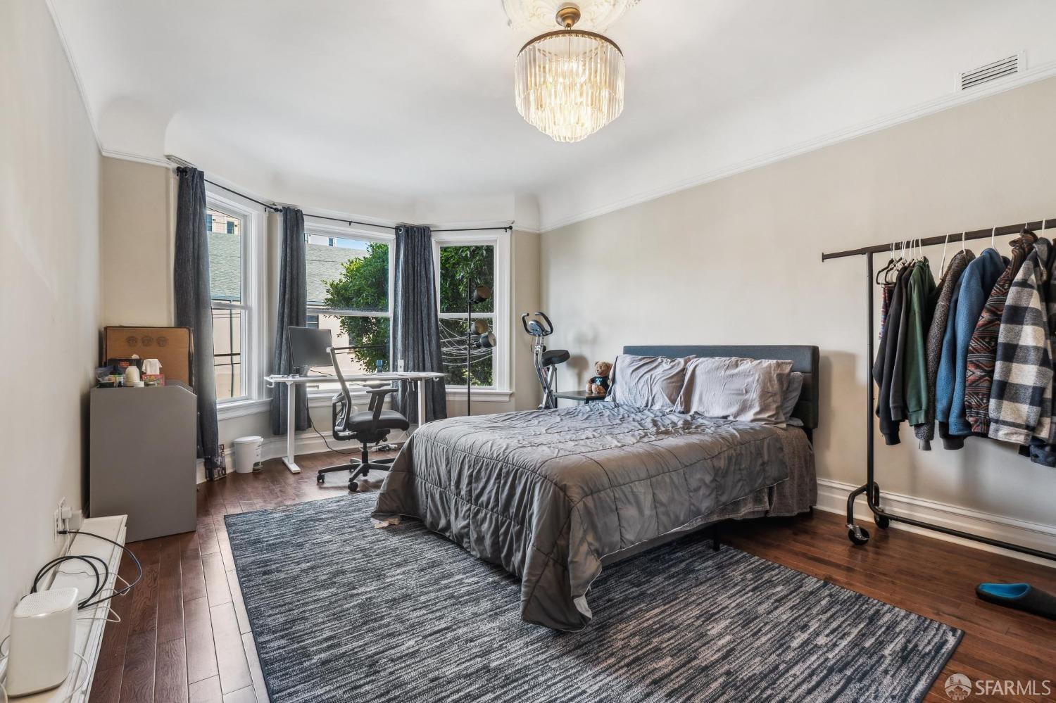 Detail Gallery Image 30 of 51 For 817 Oak St, San Francisco,  CA 94117 - – Beds | – Baths