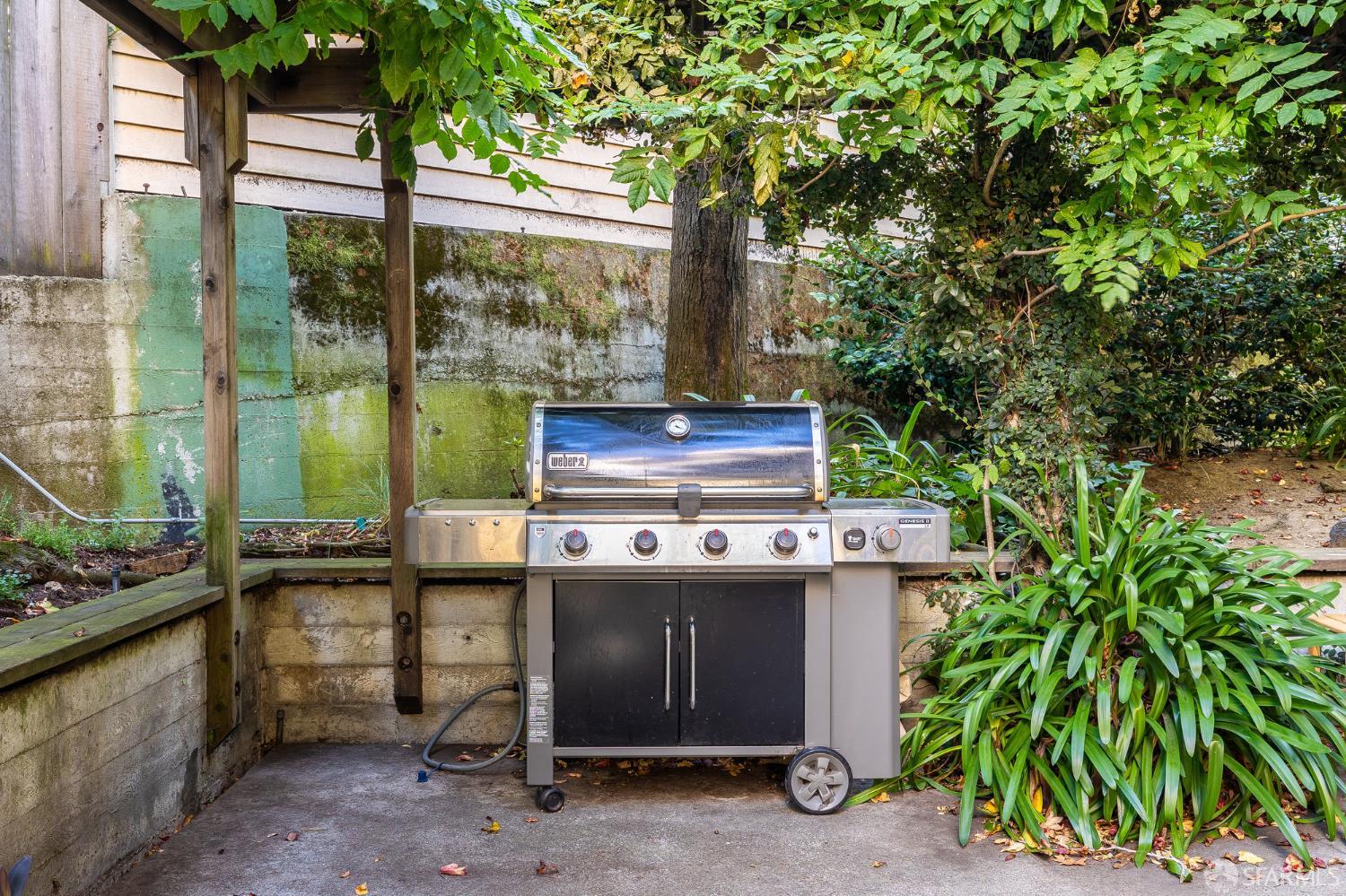 Detail Gallery Image 58 of 66 For 370 Church St #G,  San Francisco,  CA 94114 - 2 Beds | 2 Baths