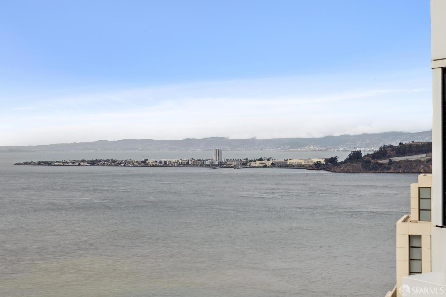 Detail Gallery Image 3 of 55 For 280 Spear St 31a,  San Francisco,  CA 94105 - 2 Beds | 2 Baths