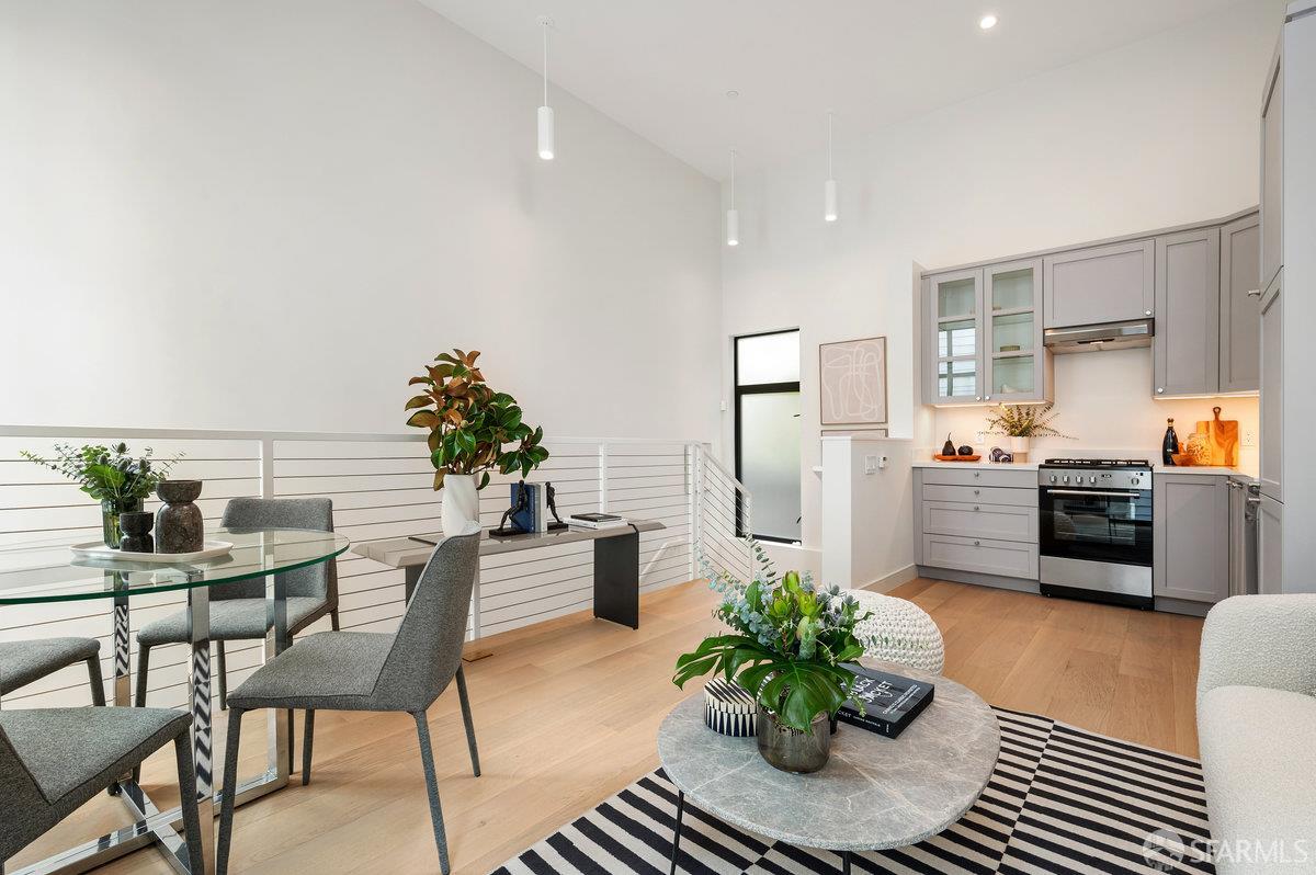 Detail Gallery Image 7 of 60 For 150 Eureka St #B,  San Francisco,  CA 94114 - 1 Beds | 1 Baths