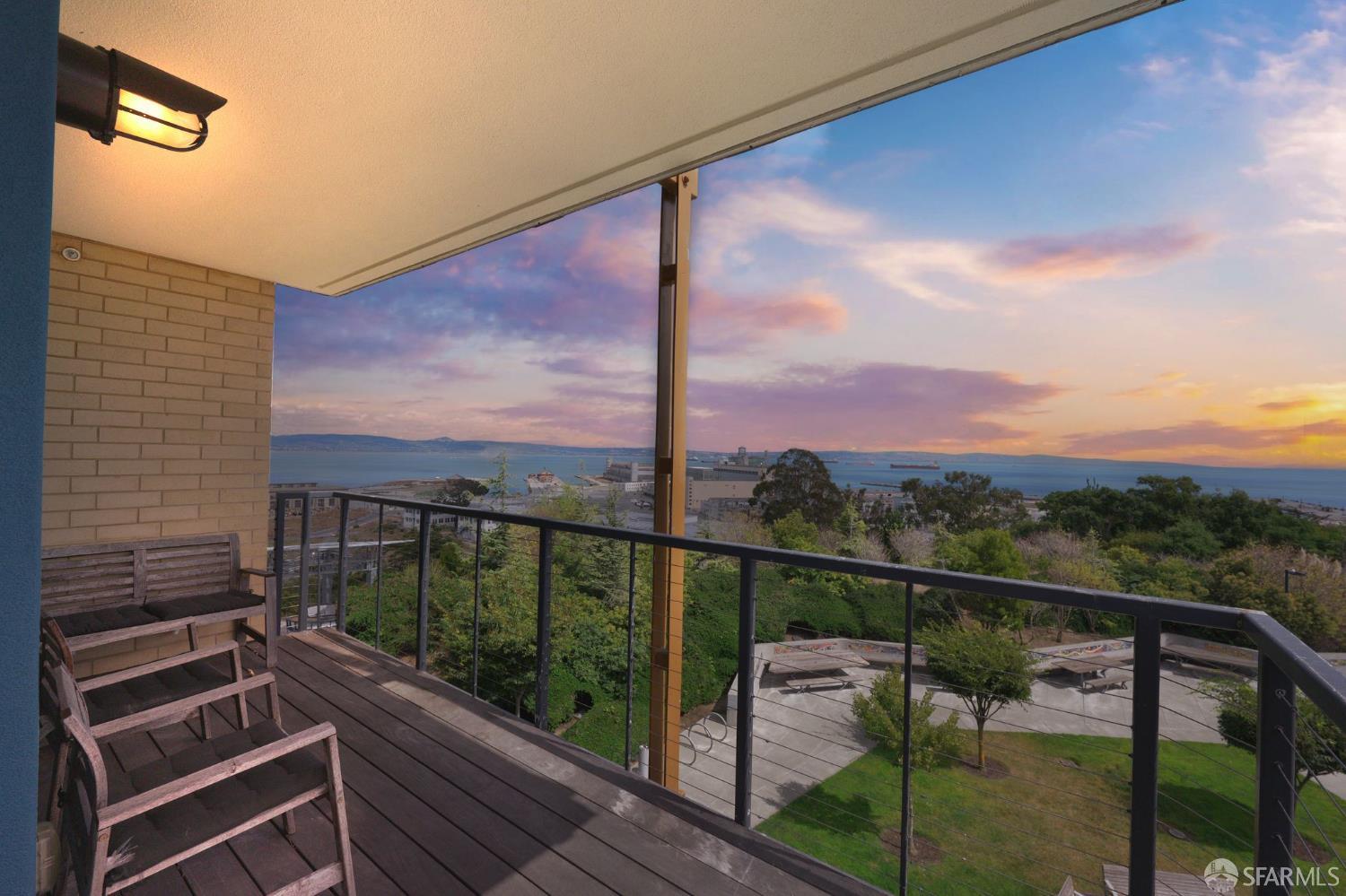 Detail Gallery Image 30 of 32 For 52 Innes Ct #309,  San Francisco,  CA 94124 - 2 Beds | 2 Baths