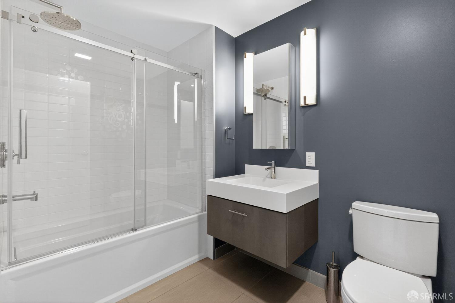 Detail Gallery Image 16 of 32 For 52 Innes Ct #309,  San Francisco,  CA 94124 - 2 Beds | 2 Baths