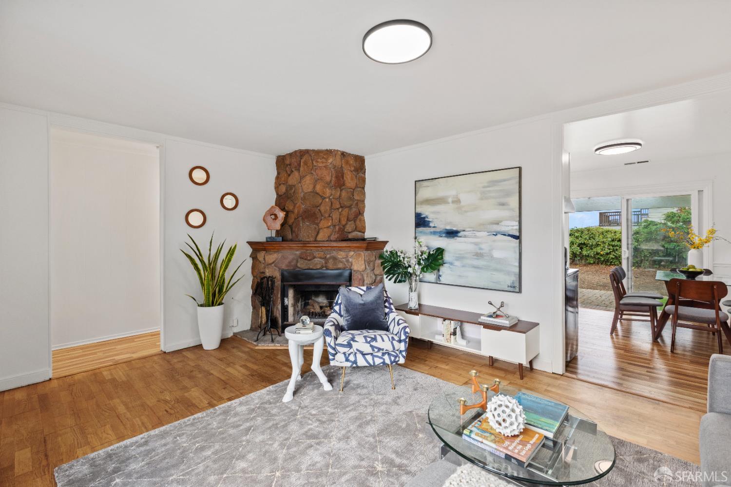 Detail Gallery Image 12 of 22 For 540 Dolphin Dr, Pacifica,  CA 94044 - 3 Beds | 1 Baths